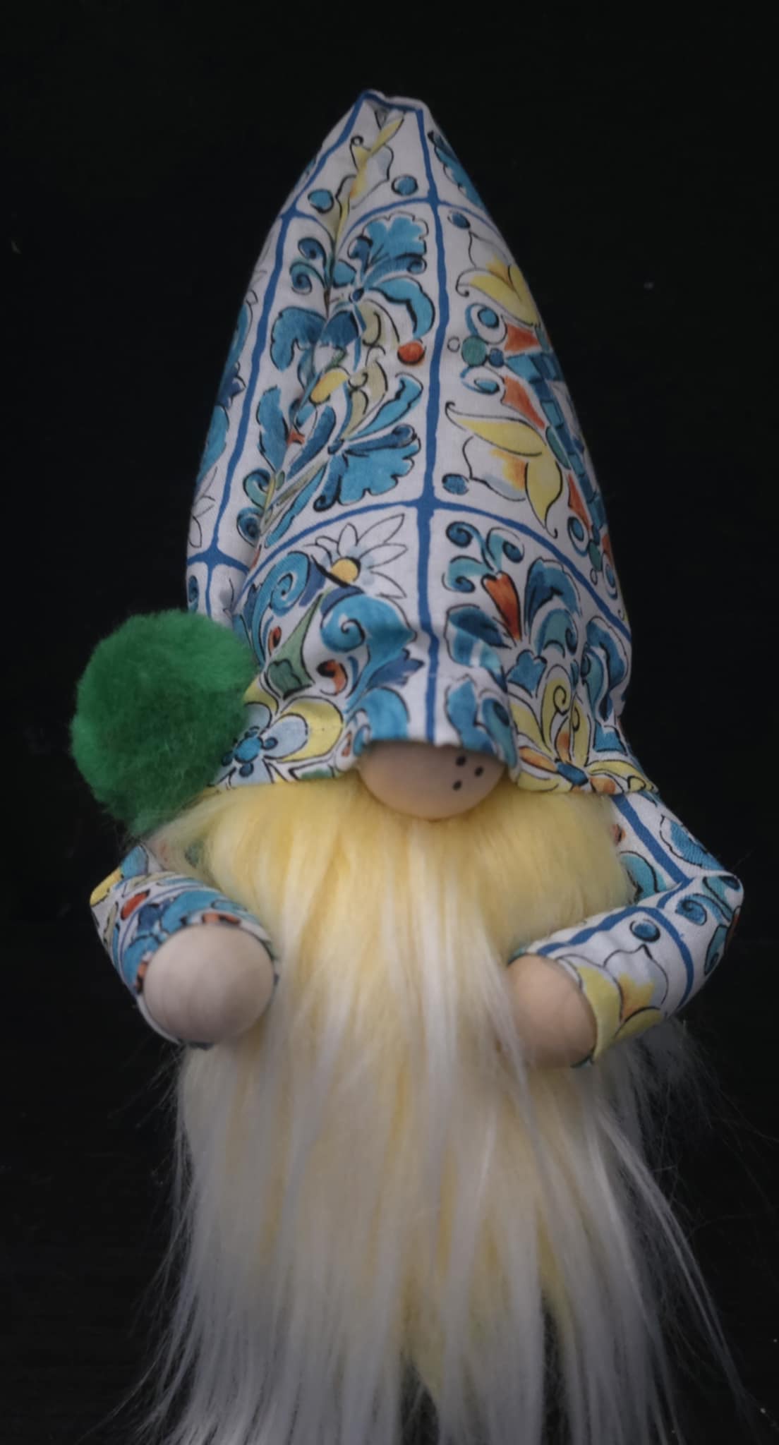 Kitchen Title Gnome