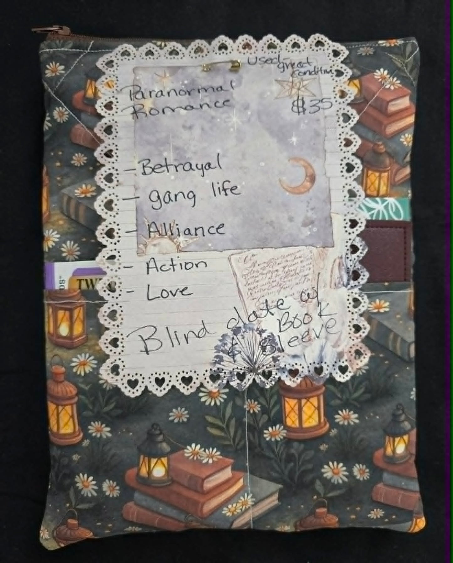 Blind Date with a Book & Small Sleeve