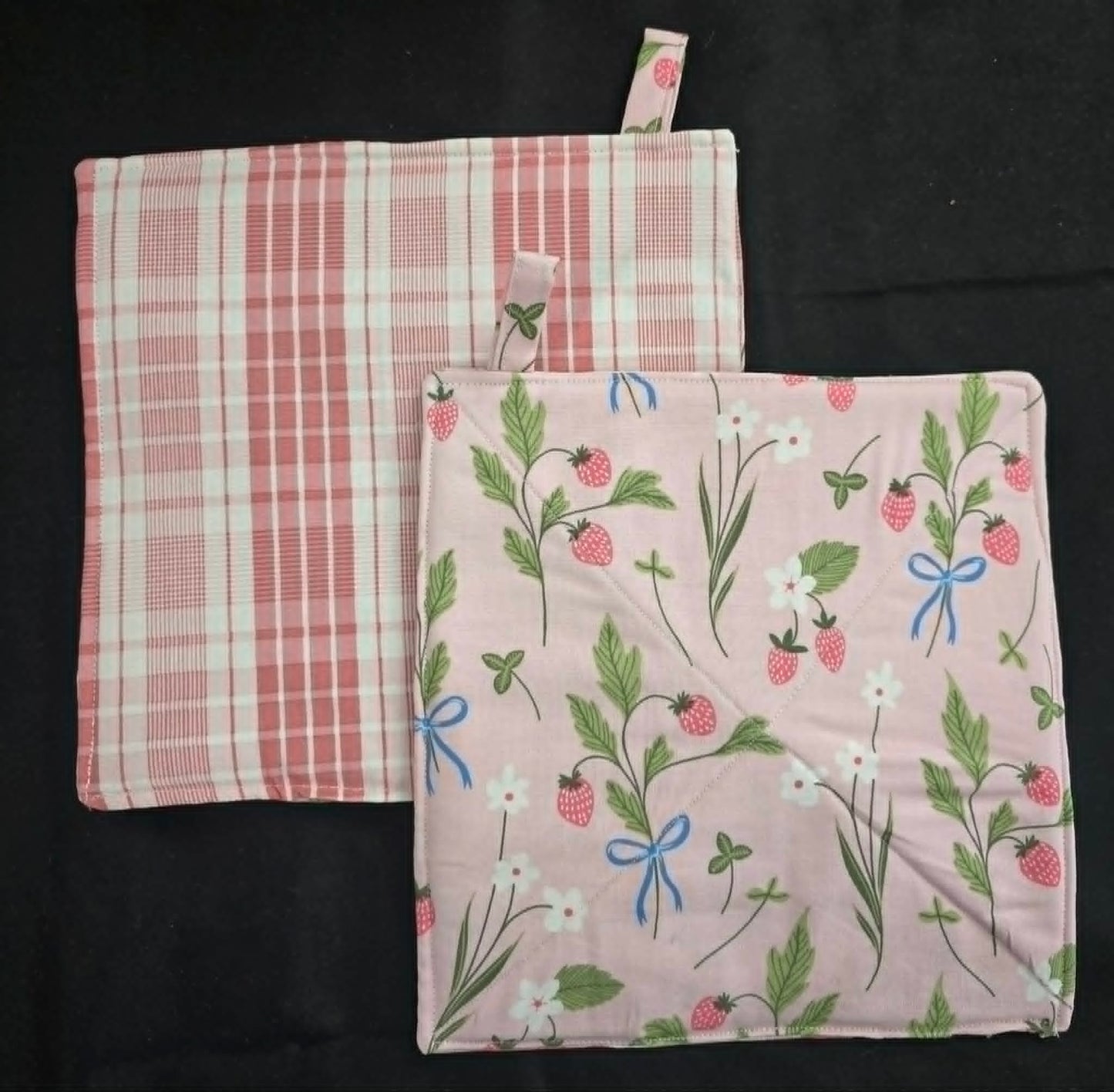 Strawberry Pot Holders