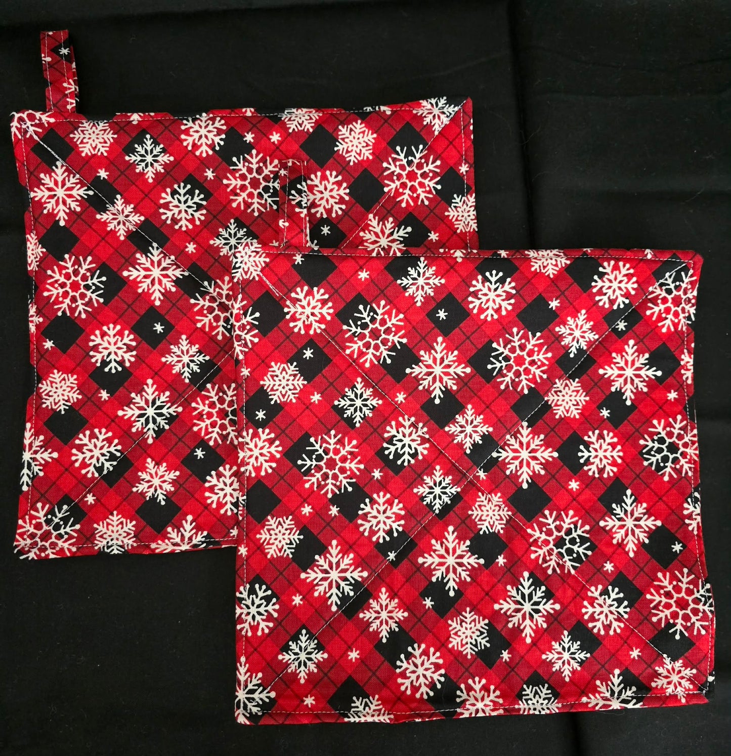 Plaid Snowflakes Pot Holders