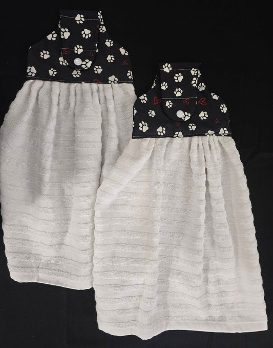 Black w/white Paw Prints with Hearts Hanging Towel