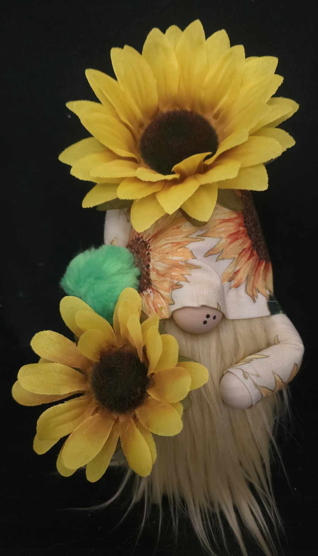 Sunflower Gnome