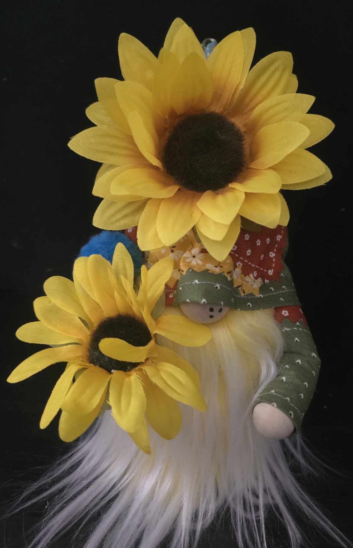 Patchwork Sunflower Gnome