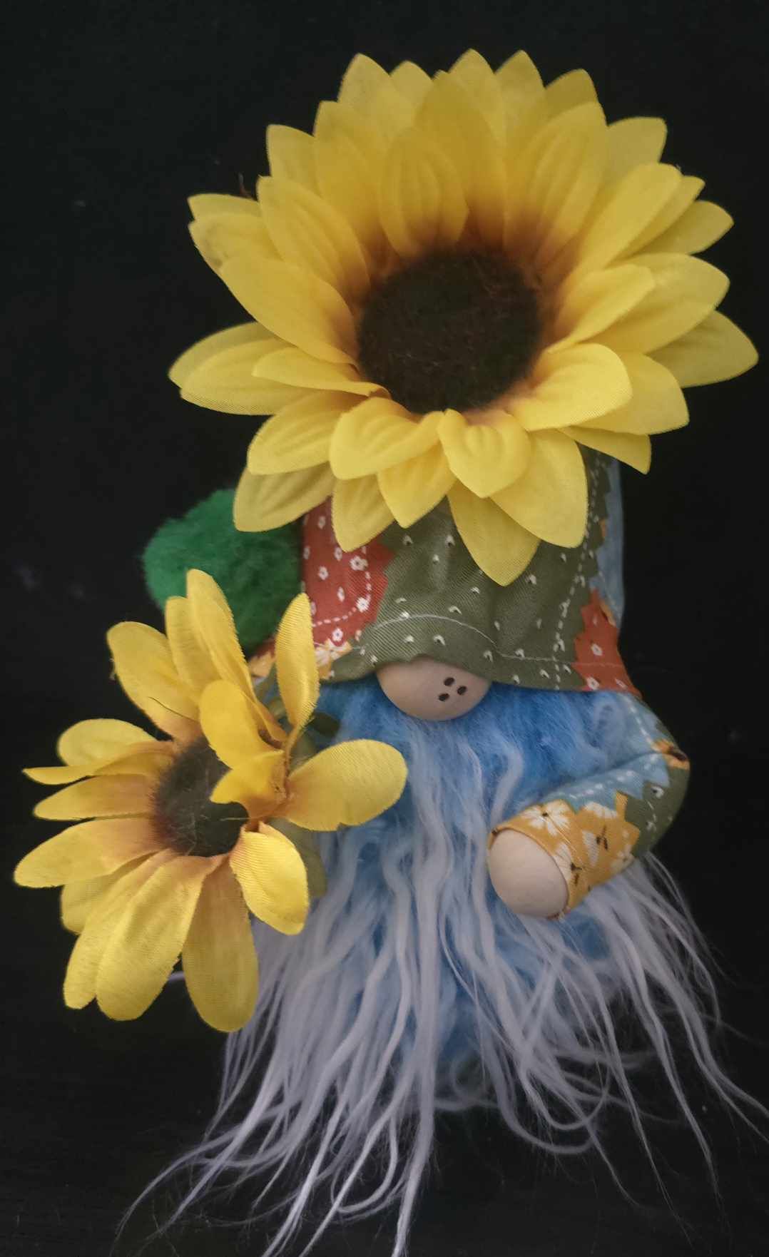 Patchwork Sunflower Gnome