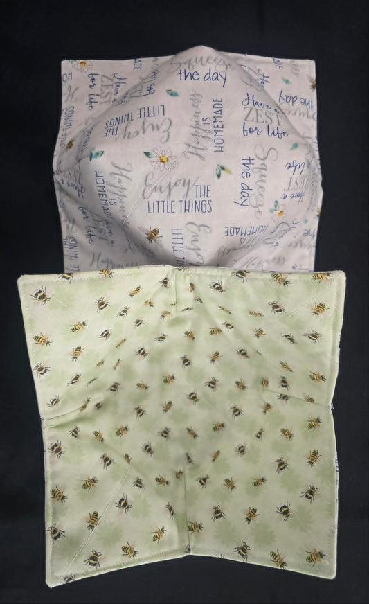 Bumblebee & Flowers Bowl Cozy