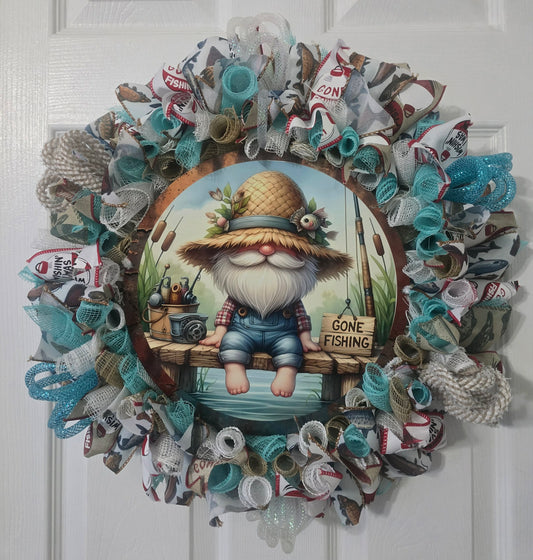 Gnomie Fishing Wreath