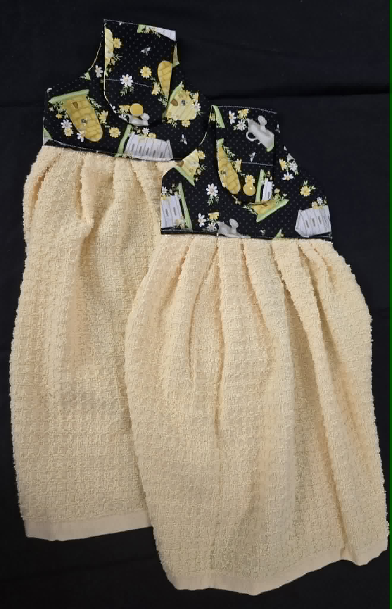 Bumblebee Hanging Towel