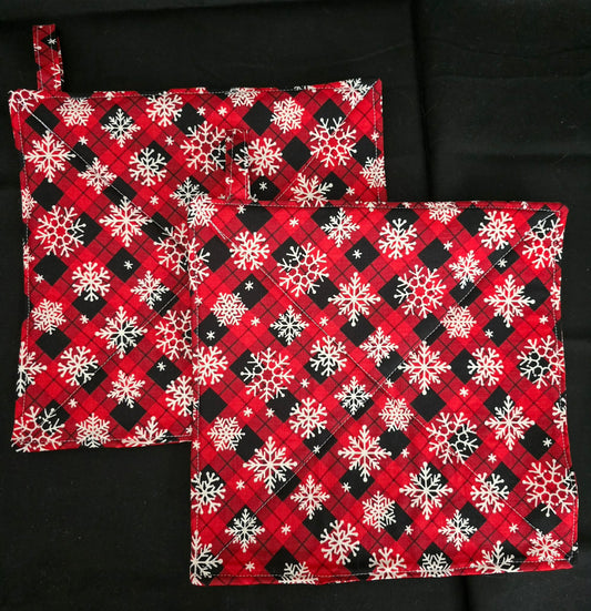 Plaid Snowflakes Pot Holders