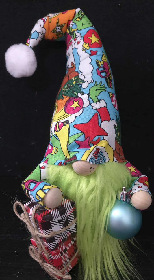 Grinch with Presents Gnome